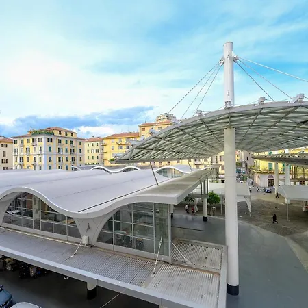 La Maison Du Marche' Apartment La Spezia