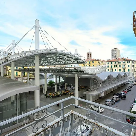 La Maison Du Marche' *